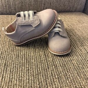 Cat & Jack Gray Kids Shoes